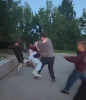 Подростки В Воскресенске Избили Сверстников Из-за Сигареты