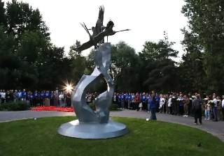 В Отрадном почтили память детей, погибших на Донбассе